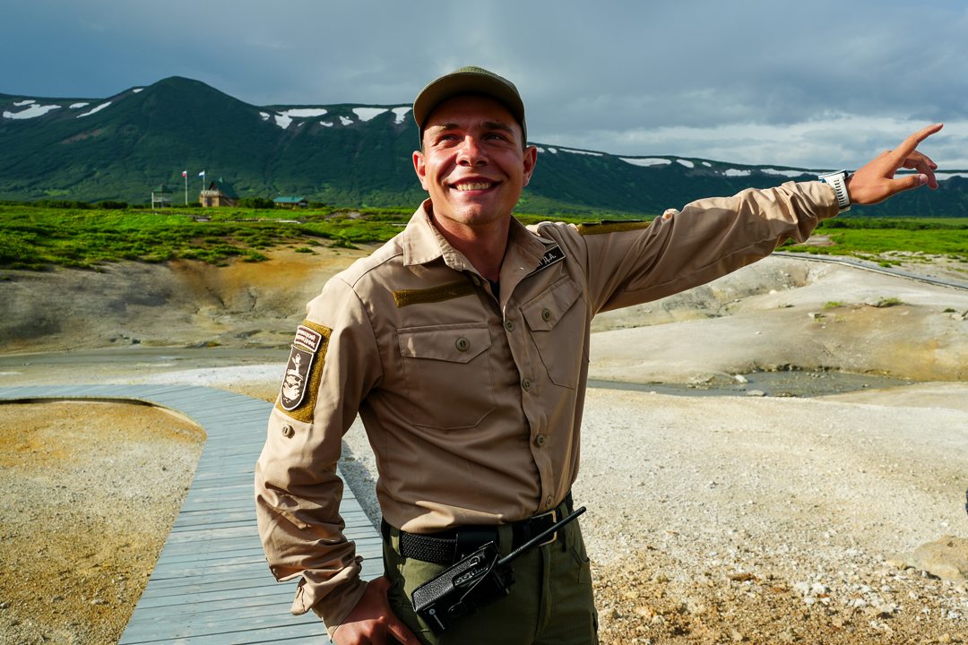 Команда профессионалов: лучшие гиды и пилоты-асы